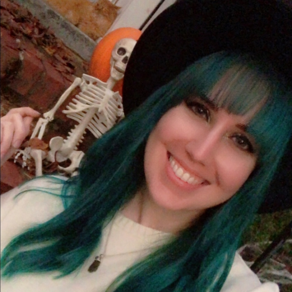Meet your Posher, Brooke